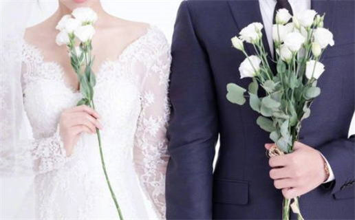 2025年农历七月廿二领证避凶了没？ 今日领证结婚行吗？